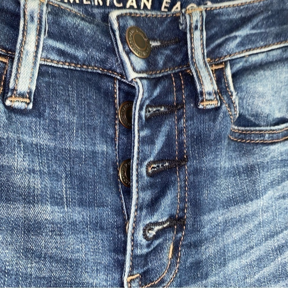 American Eagle Distressed High Rise Jegging Crop - Picture 4 of 8